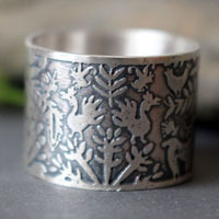 The does’ tree, Otomi deer and bird ring in sterling silver