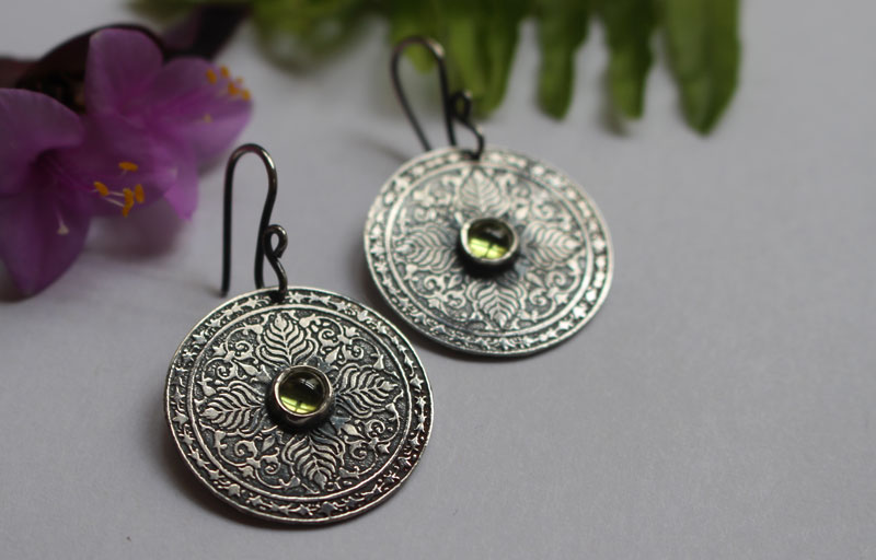 The earth, earth mandala earrings, the four elements collection, in sterling silver and peridot