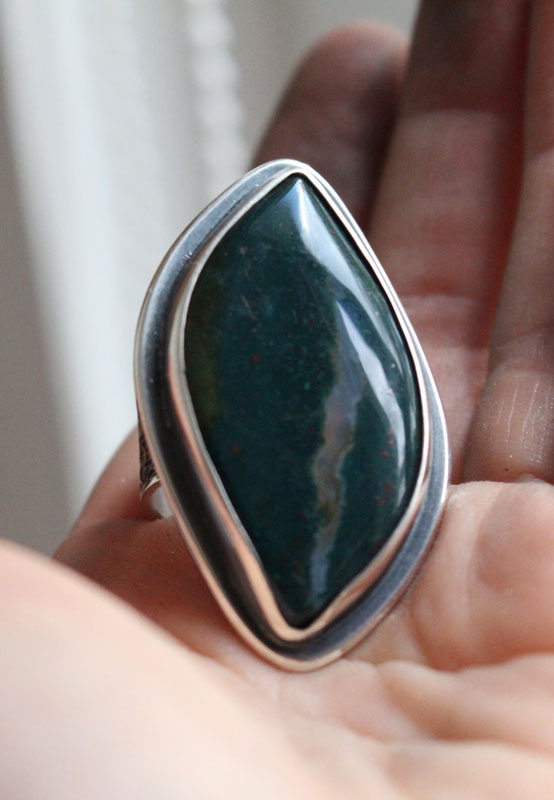 The eye of the forest, branch ring in sterling silver and ocean jasper