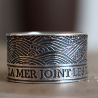 The sea unites the region it separates, quote ring in sterling silver