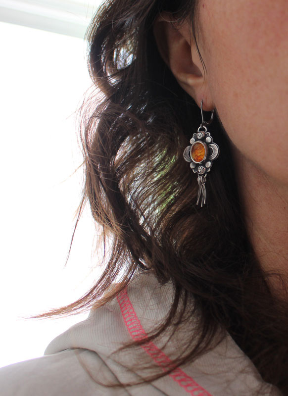 The song of fireflies-amber, night light earrings in silver and amber