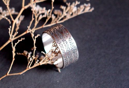 The song of the woods, tree branches ring in sterling silver 