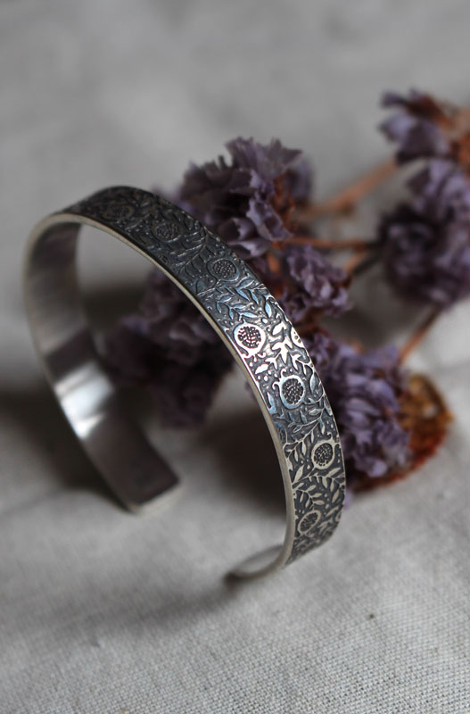 The taste of pomegranates, botanical bracelet in sterling silver