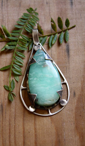 Tlaloc, Aztec pendant in sterling silver and chrysoprase