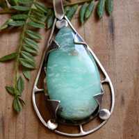 Tlaloc, Aztec pendant in sterling silver and chrysoprase