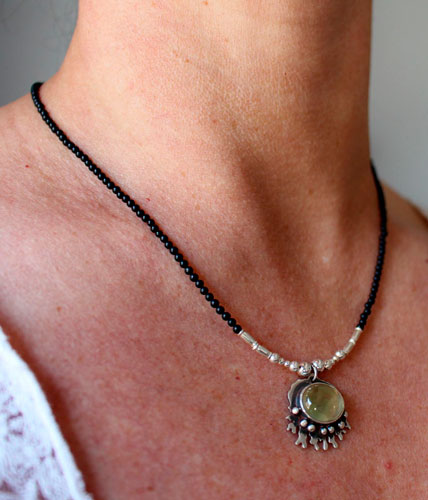 Under the ocean, tropical sea necklace in silver, prehnite and black agate