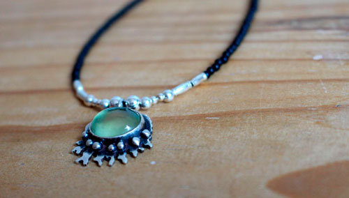 Under the ocean, tropical sea necklace in silver, prehnite and black agate