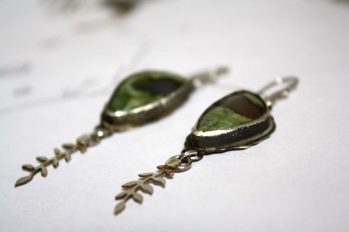 Undergrowth rain, fern earrings in silver with rainforest jasper