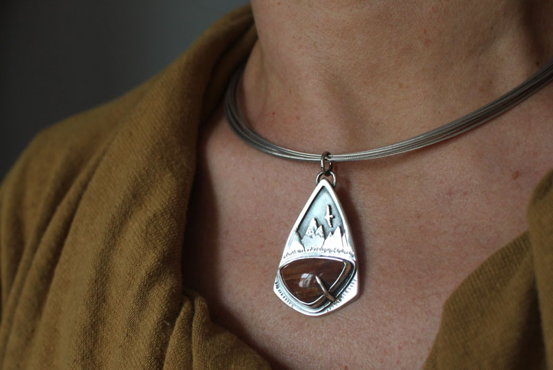 Up there, mountain eagle pendant in silver and red jasper