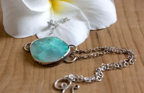 Vaidurya, tropical paradise bracelet in silver, labradorite and chrysoprase