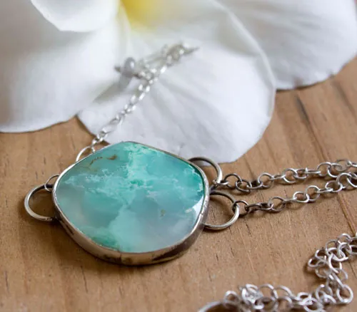 Vaidurya, tropical paradise bracelet in silver, labradorite and chrysoprase