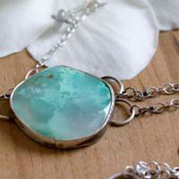 Vaidurya, tropical paradise bracelet in silver, labradorite and chrysoprase