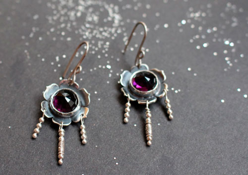 Violet, flower earrings in silver and violet colored glass cabochon