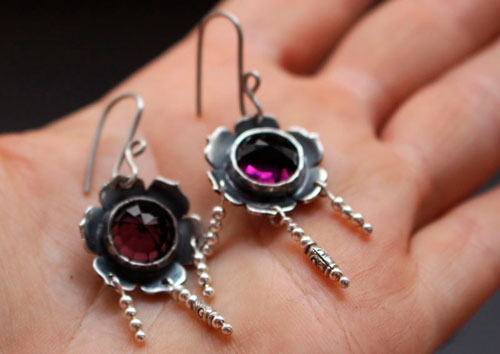 Violet, flower earrings in silver and violet colored glass cabochon