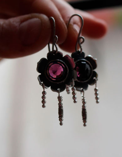 Violet, flower earrings in silver and violet colored glass cabochon