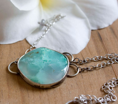 Vaidurya, tropical paradise bracelet in silver, labradorite and chrysoprase
