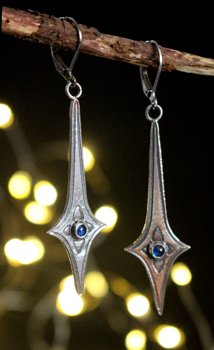 Warrior star, celestial sword earrings in silver and blue zircon