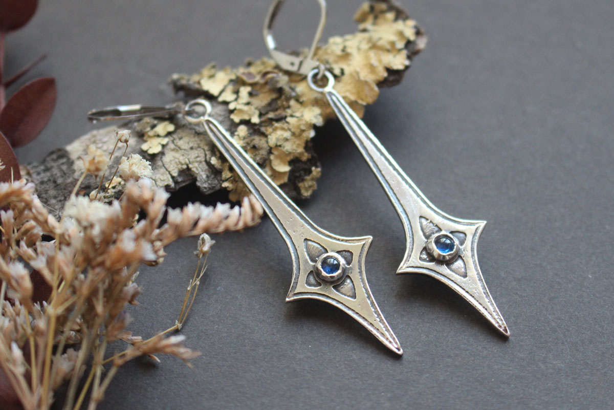 Warrior star, celestial sword earrings in silver and blue zircon