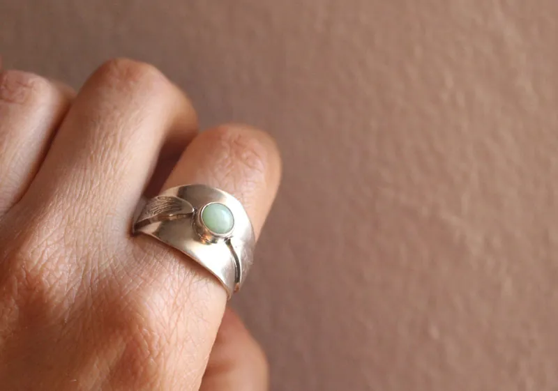 Wingbeats, Harry Potter golden snitch ring in silver and chrysoprase
