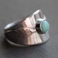Wingbeats, Harry Potter golden snitch ring in silver and chrysoprase