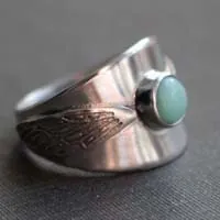 Wingbeats, Harry Potter golden snitch ring in silver and chrysoprase