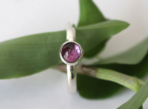 Wisteria, flower ring in silver and mauve alexandrite