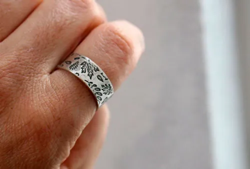 Woodland leaf herbarium, nature’s imprint ring in sterling silver