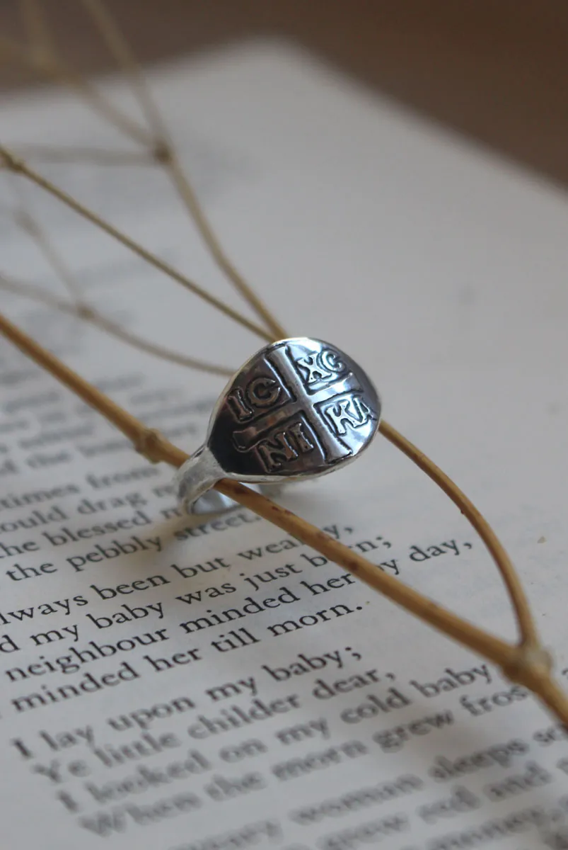 XC IC NIKA, Christian ring in sterling silver