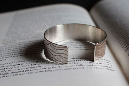 Xiuhmolpilli, Mexican Aztec bracelet in sterling silver