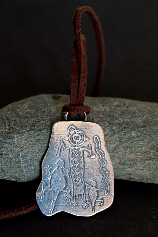 Yahwera, Native American animal master necklace in silver