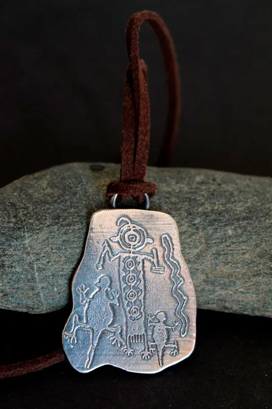 Yahwera, Native American animal master necklace in silver