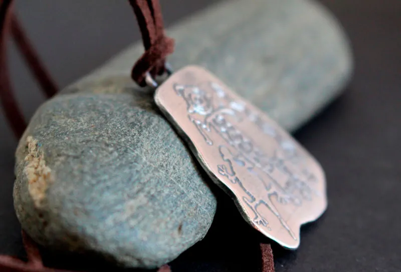 Yahwera, Native American animal master necklace in silver