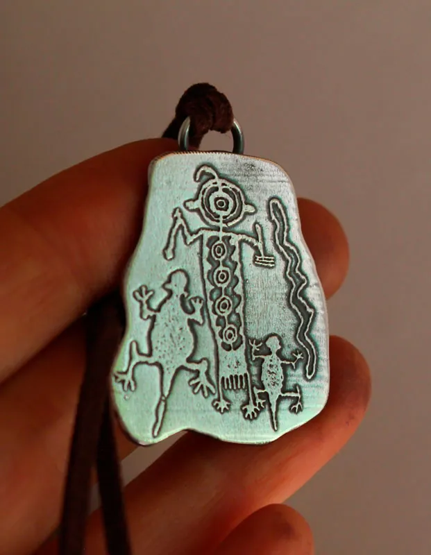 Yahwera, Native American animal master necklace in silver