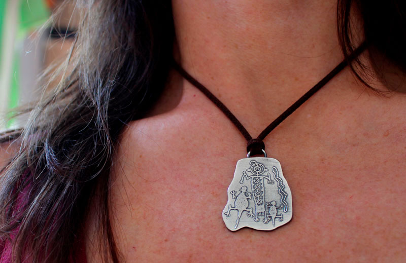 Yahwera, Native American animal master necklace in silver