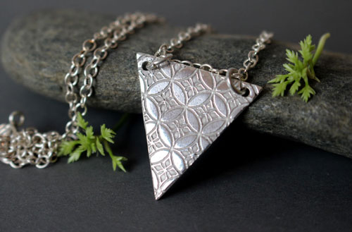 Yashiro, triangle Japanese sanctuary necklace in sterling silver