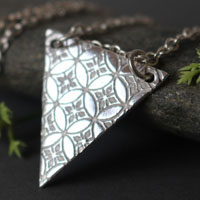 Yashiro, triangle Japanese sanctuary necklace in sterling silver