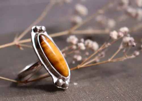 Zephyrine, sterling silver ring with a gemstone of your choice: onyx, Tiger’s Eye, howlite, red agate or green agate