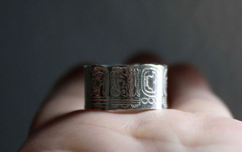 verkoopplan nieuws Madison Maya Long Count Calendar ring, mayan calendar jewelry in sterling silver