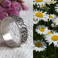 Daisy ring