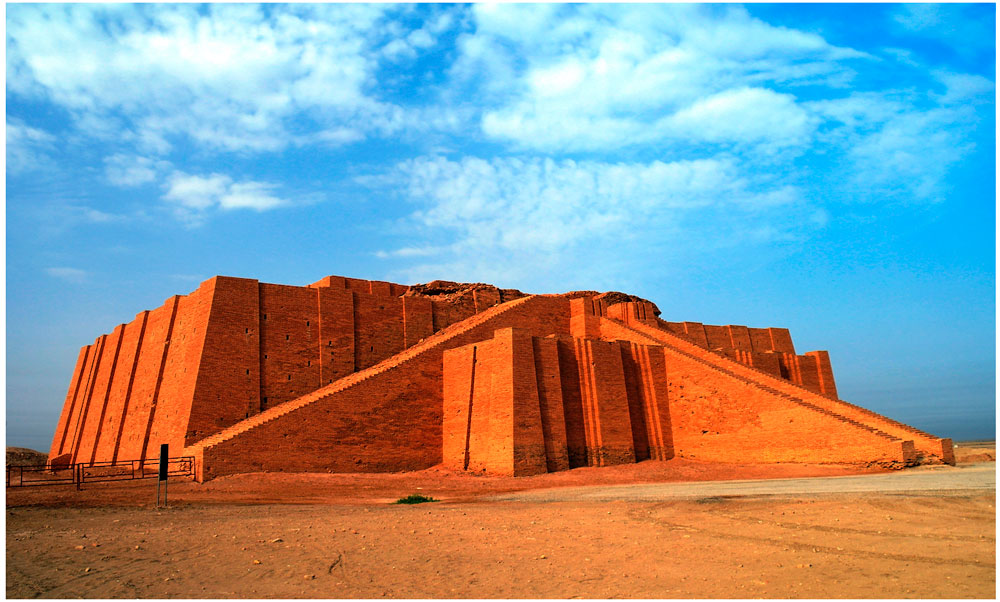 Sumerian Ziggurat, the pyramid of the Mesopotamians