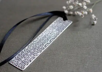 Custom bookmark in a baroque style