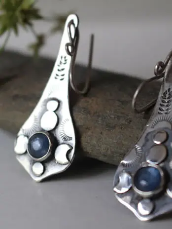History and healing properties of kyanite