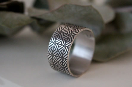 Origami ring
