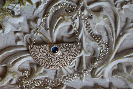 Blue Hour Garden necklace