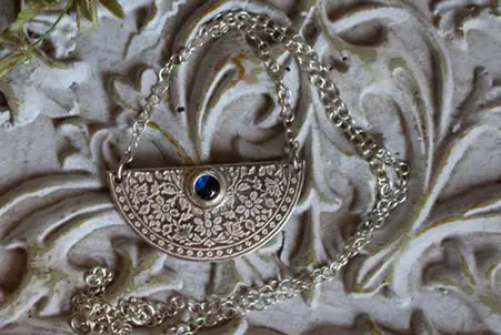 Blue Hour Garden necklace