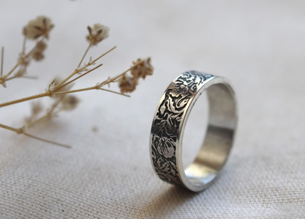 Poppy ring