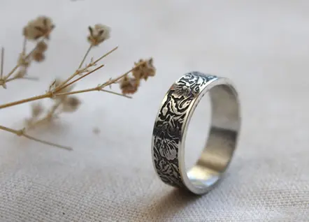 Poppy ring